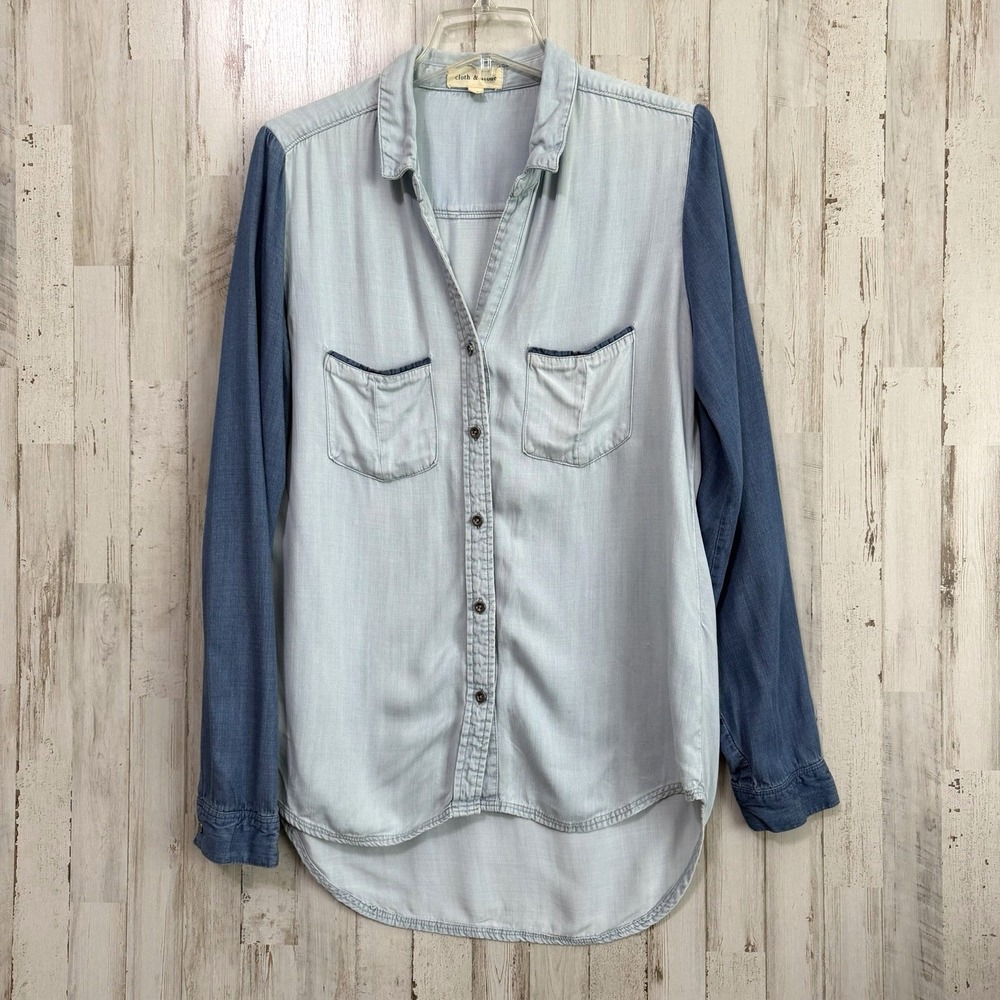 Cloth & Stone Top M Anthro Chambray Two Tone Button Down Shirt Blue Long Sleeve